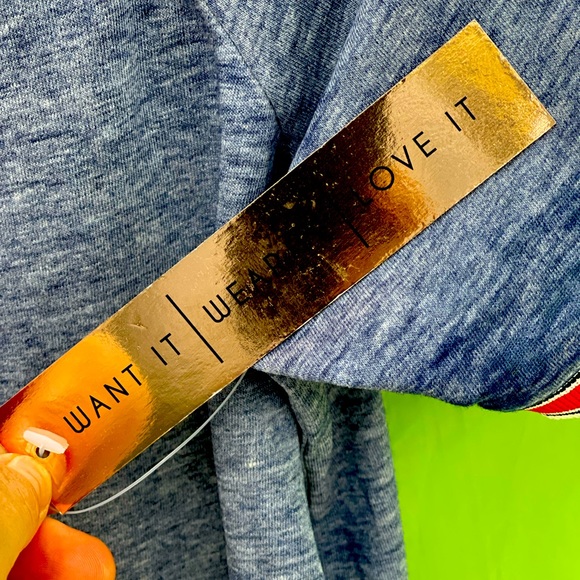 NWT Almost Famous shirt size L juniors - Picture 4 of 8